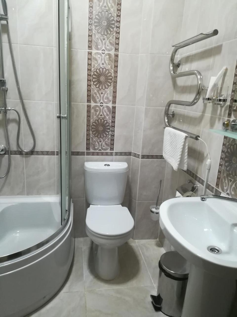 Hotel Bahetle Ekibastuz Esterno foto